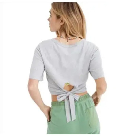 Aerie Women's Short Sleeve Cotton Cropped Tie Wrap Back T-Shirt Size M G… - Picture 3 of 10